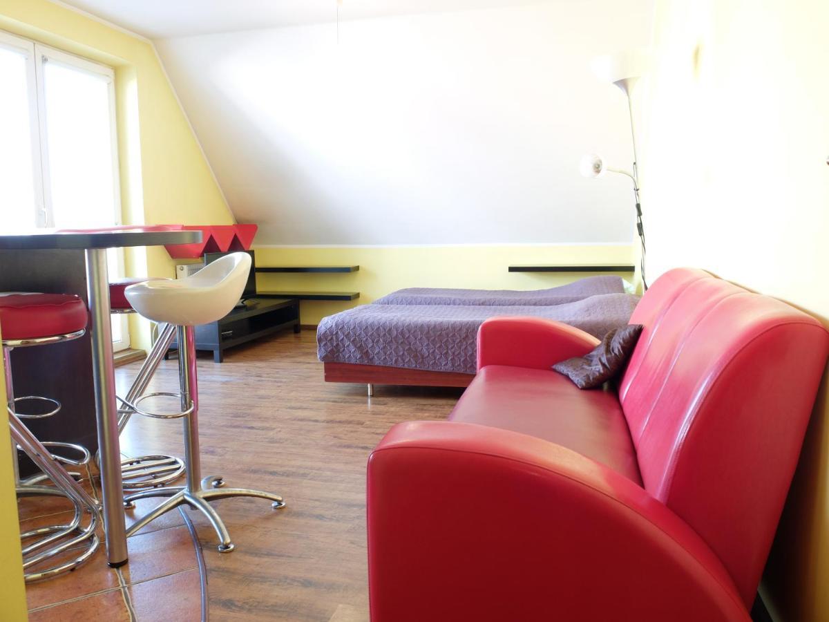 Red Apartment วรอตซวาฟ ภายนอก รูปภาพ